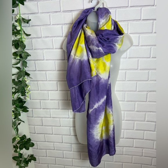 Roberta Freymann 100% Silk Tie-Dye Wrap / Scarf - Purple & Yellow /76x44in - Picture 10 of 11